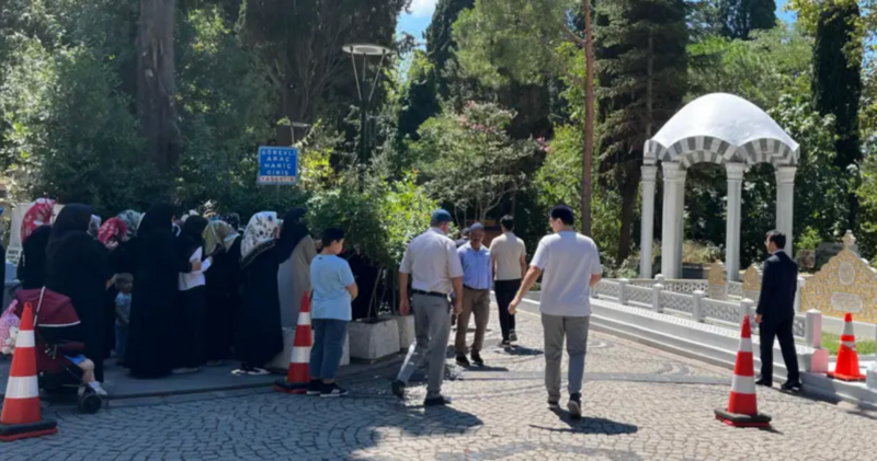Süleymancılar: Arif Ahmet Denizolgun'un mezarı açılıyor