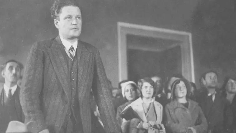 Nazım Hikmet: İlk mahpusluğu ve Hopa günleri
