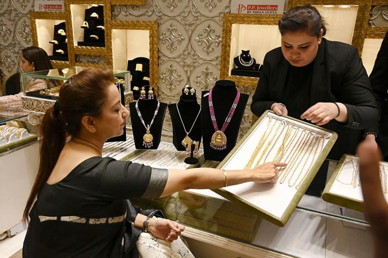Altın, Ortadoğu'da savaşa rağmen neden düşüyor?