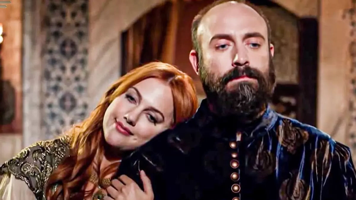 Süleyman ve Hürrem 15 yıl sonra yeniden aynı sette! Halit Ergenç ve Meryem Uzerli’nin değişimi gündem oldu