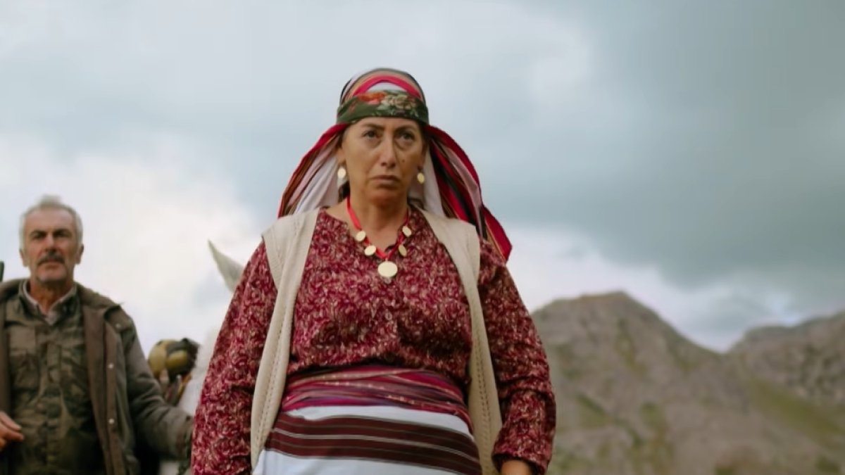 Taşacak Bu Deniz yeni sezon Emriye Hala karakterini kim oynuyor? Ayla Baki ekrana dönüyor