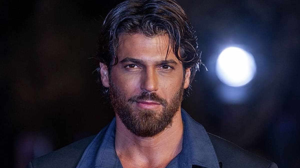 Can Yaman’dan radikal imaj değişikliği! Yıllardır kendisiyle özdeşleşen uzun saç ve sakallarına veda etti
