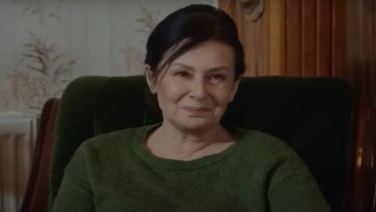 Kızılcık Şerbeti Devrim Hala kimdir, diziden neden çıkarıldı? Kıvılcım’ın Halası Devrim neden iptal edildi, gerçek adı ne?