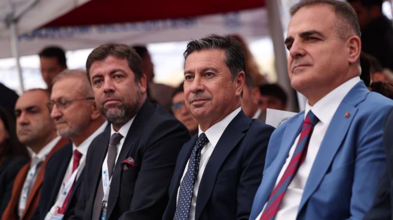 Muğla Büyükşehir Belediye Başkanı Ahmet Aras CHP’den istifa etti