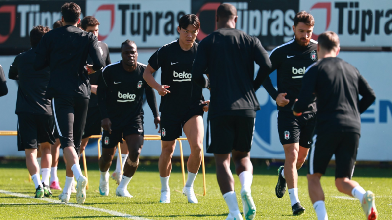 Beşiktaş, UEFA Avrupa Ligi'nde Crystal Palace'ı konuk ediyor