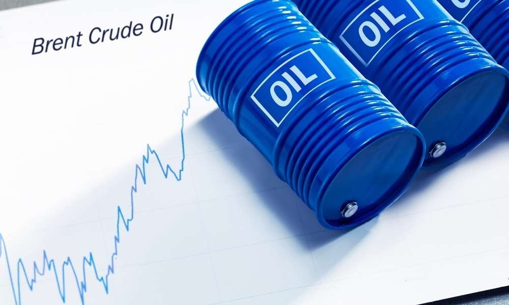 UBS, Brent petrol tahminini yükseltti