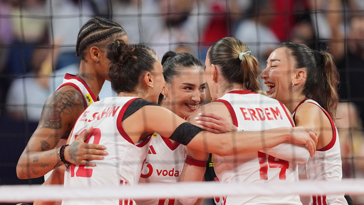 Filenin Sultanları Finalde Türkiye 3 - Sırbistan 0