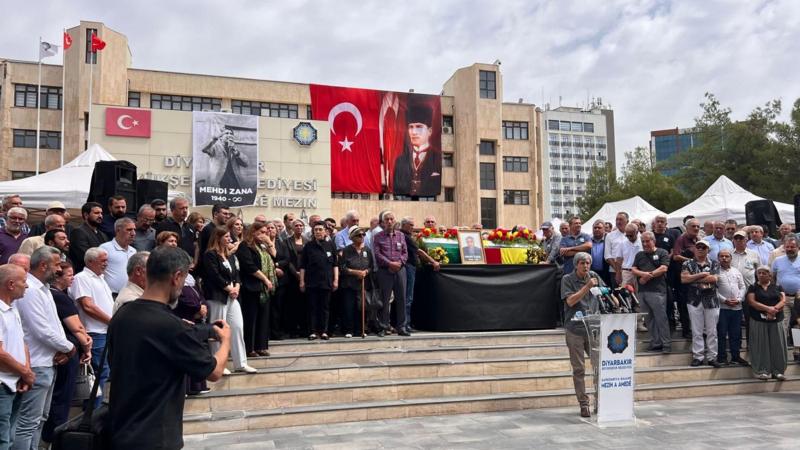 85 yaşında hayatını kaybeden Mehdi Zana kimdir?