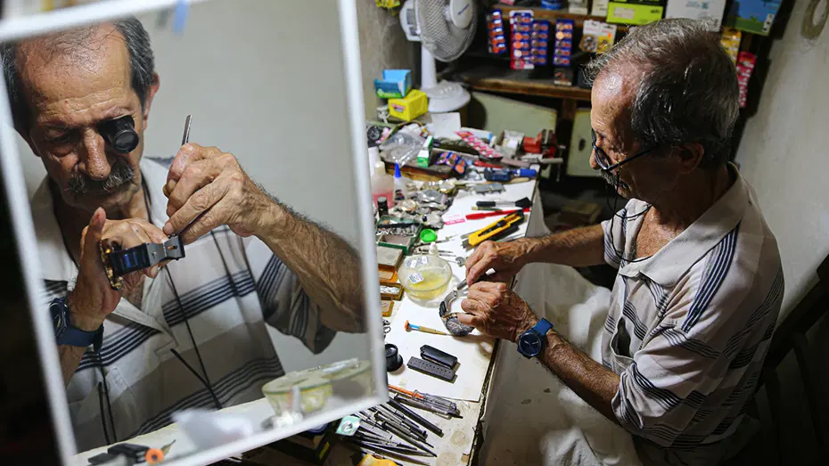 3 buçuk metrekareye 57 sene sığdırdı. 16 yaşından beri bu işi yapıyor