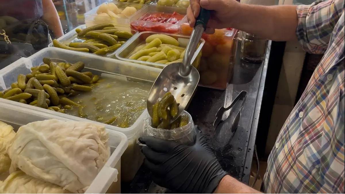 Turşunuz 15 günde yumuşuyorsa dikkat! 30 yıllık usta herkesin yaptığı hatayı anlattı