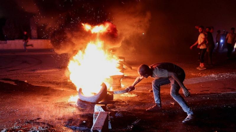 Suriye'de akaryakıt zamlarına karşı protestolar