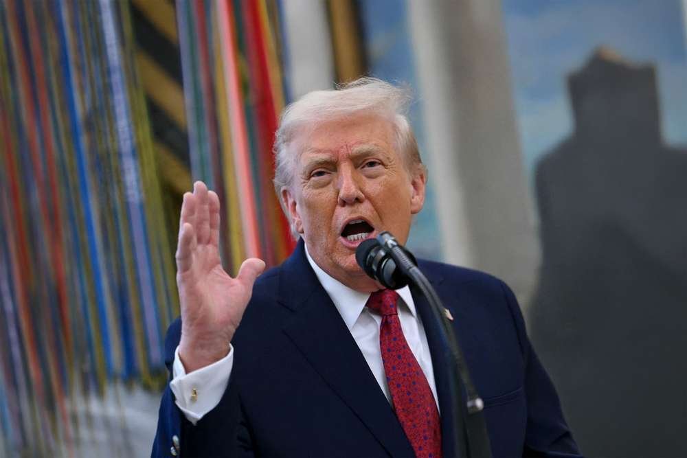 Trump'tan AB'ye Kanada resti: Ağır tarife tehdidi